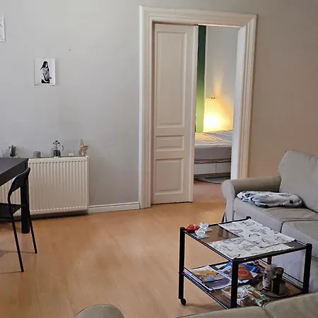 1 Apartment